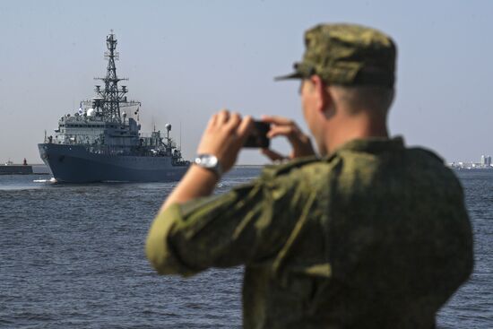 Naval parade rehearsal in Kronstadt