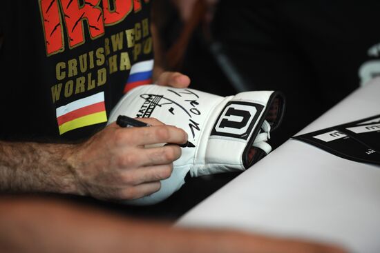 Open training session of WBSS finalists