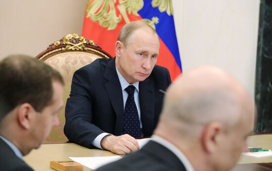 President Vladimir Putin holds meeting with Government members