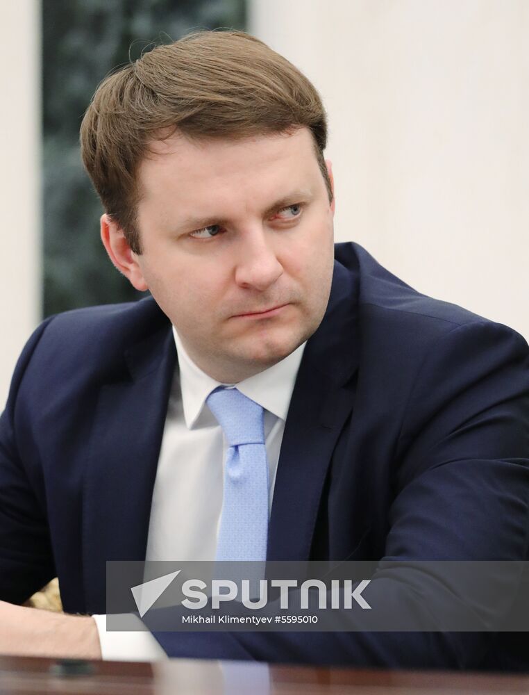 President Vladimir Putin holds meeting with Government members