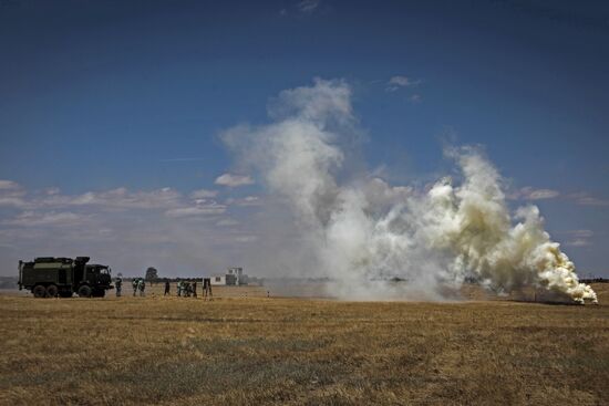 Stage of competition for field training among units of electronic warfare