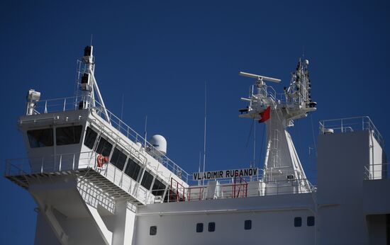 Two LNG carriers of Yamal LNG project arrive in China
