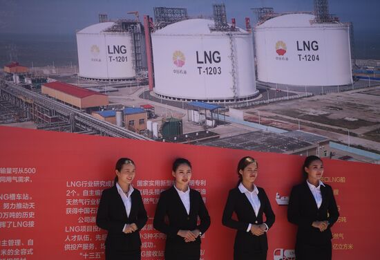 Two LNG carriers of Yamal LNG project arrive in China