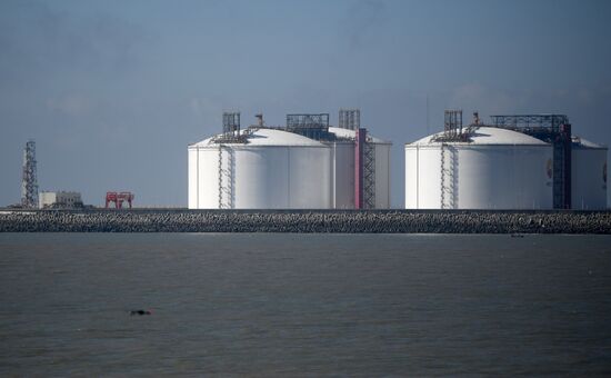 Two LNG carriers of Yamal LNG project arrive in China