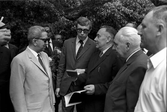 King of Nepal on visit to USSR