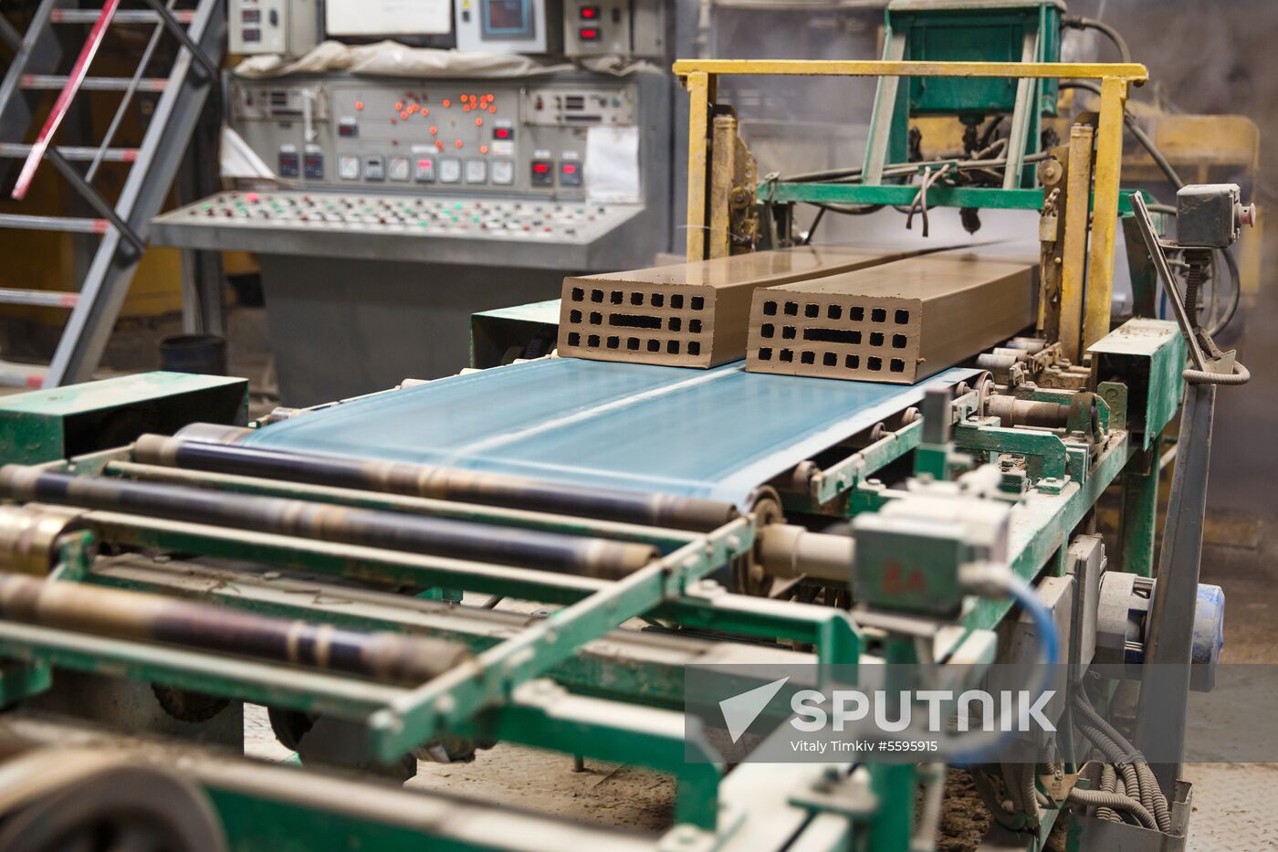 Brick production at Novokubansk Plant of Ceramic Wall Materials