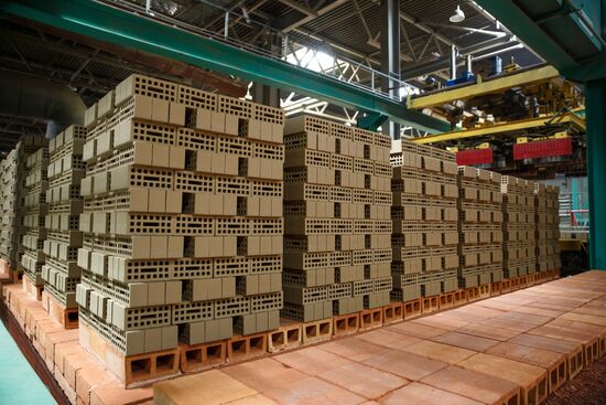 Brick production at Novokubansk Plant of Ceramic Wall Materials