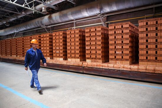 Brick production at Novokubansk Plant of Ceramic Wall Materials