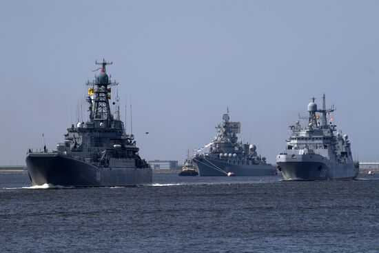 Navy Day parade rehearsal in Kronstadt