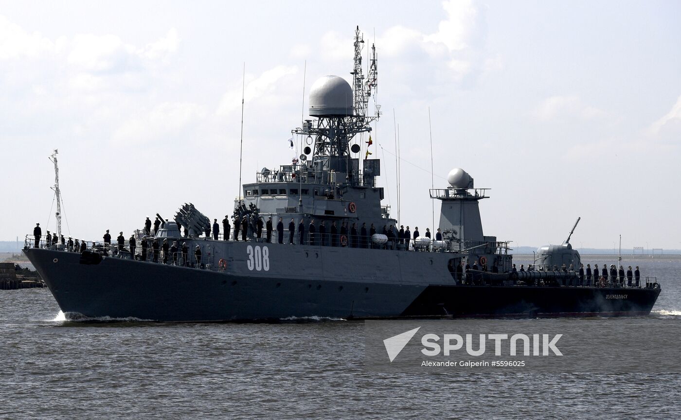 Navy Day parade rehearsal in Kronstadt