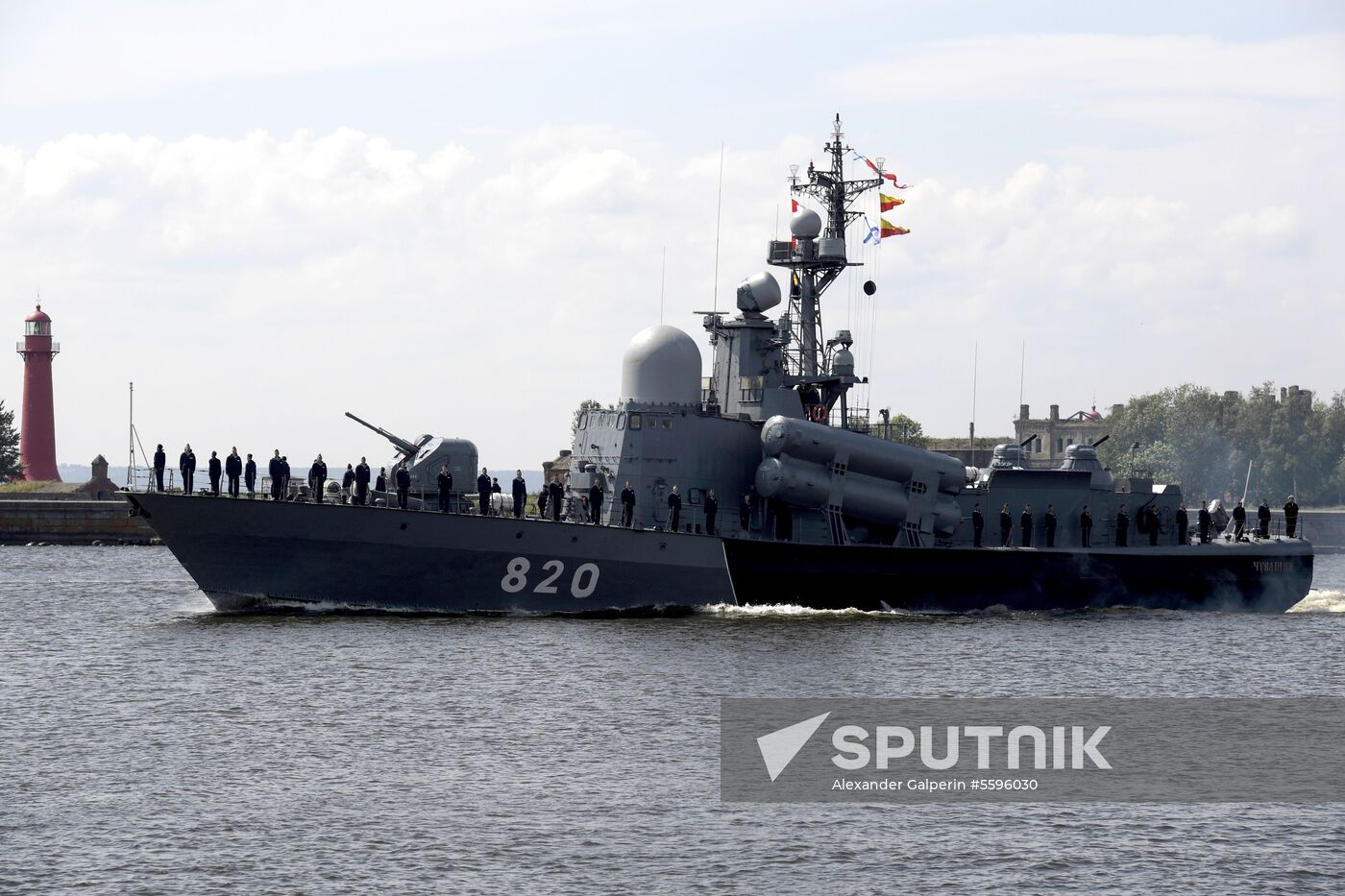 Navy Day parade rehearsal in Kronstadt