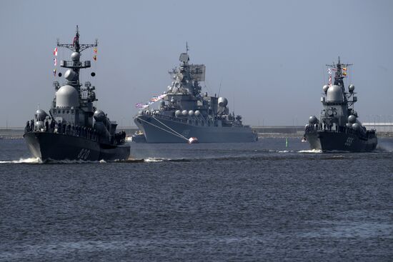 Navy Day parade rehearsal in Kronstadt