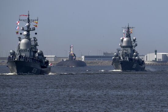 Navy Day parade rehearsal in Kronstadt