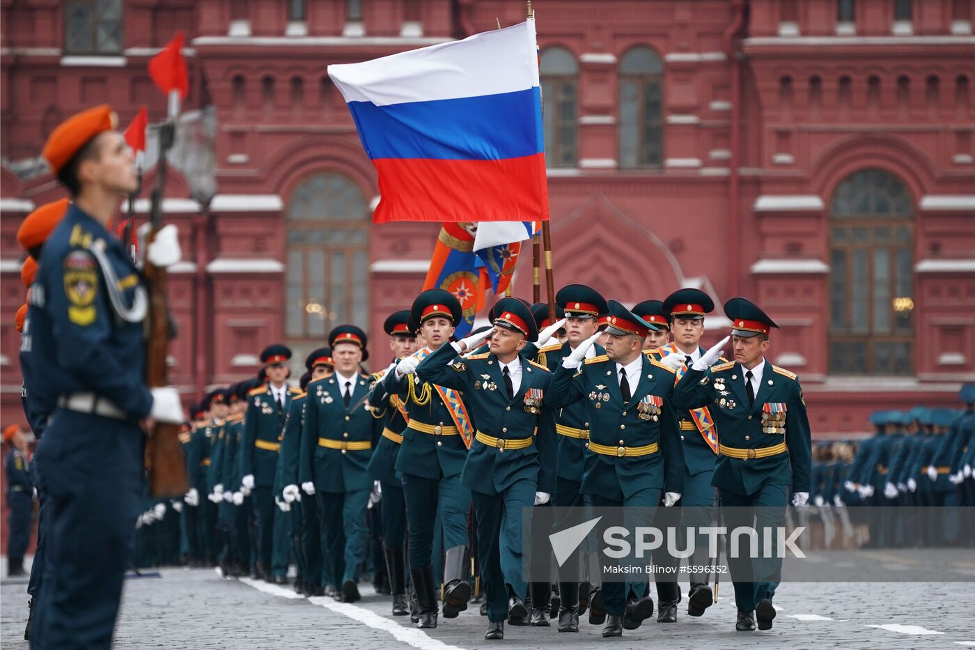 Graduation of cadets and students of higher educational institutions of Russian Emergencies Ministry