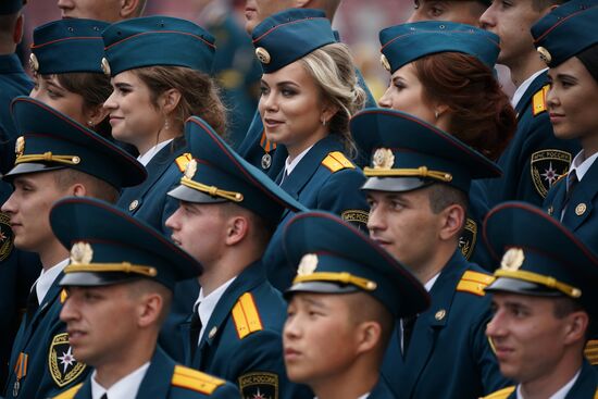 Graduation of cadets and students of higher educational institutions of Russian Emergencies Ministry