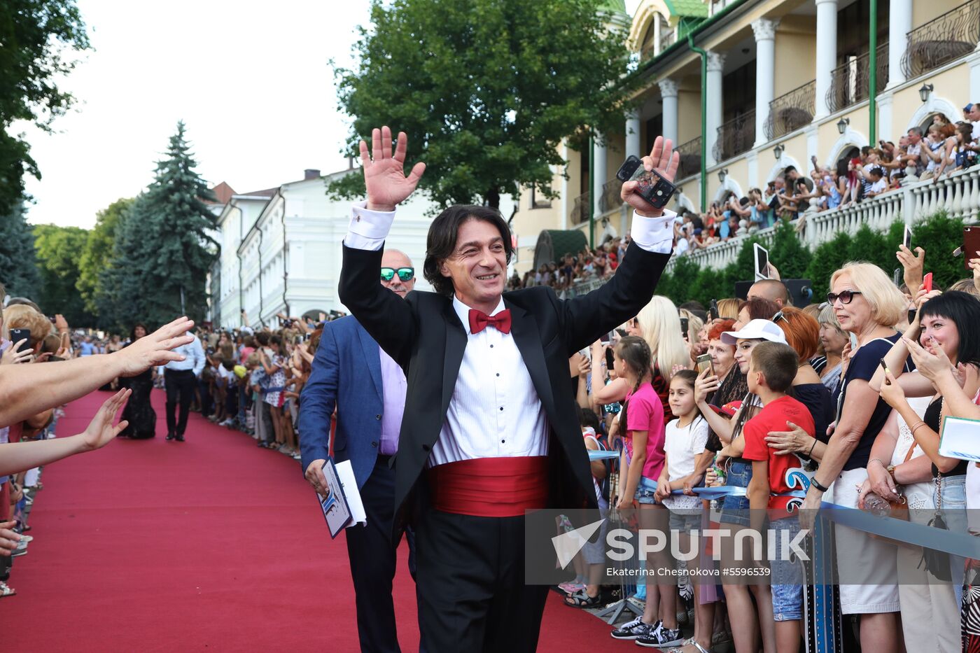 Crystal Spring festival kicks off