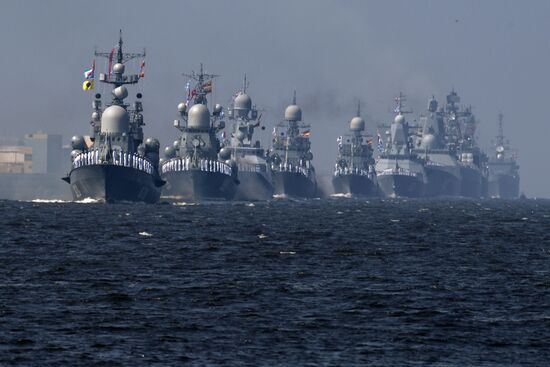 First combined rehearsal of Russian Navy parade