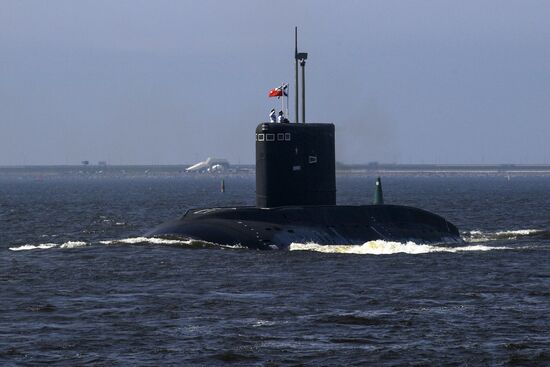 First combined rehearsal of Russian Navy parade