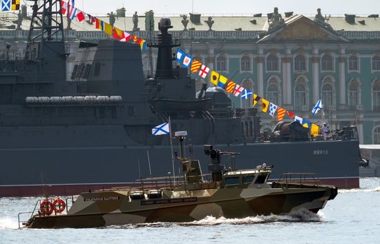 First combined rehearsal of Russian Navy parade