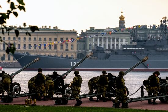 First combined rehearsal of Russian Navy parade