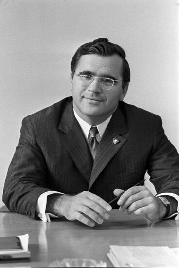 Secretary of YCL Boris Pastukhov