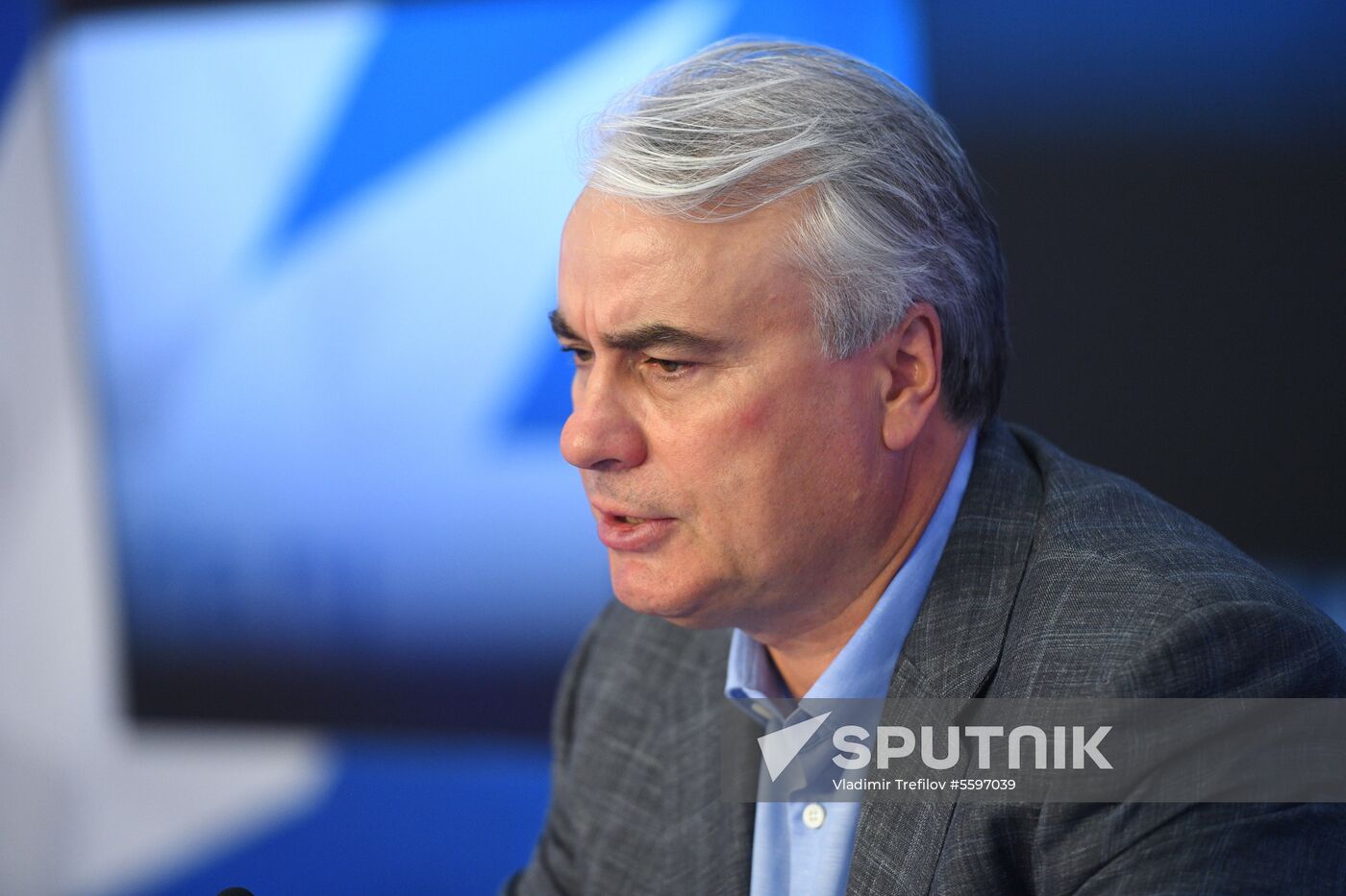 News conference by State Duma's Committee on Energy chairman Zavalny