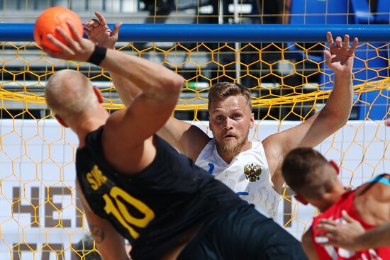 Beach Handball. 2018 World Championships. Day one