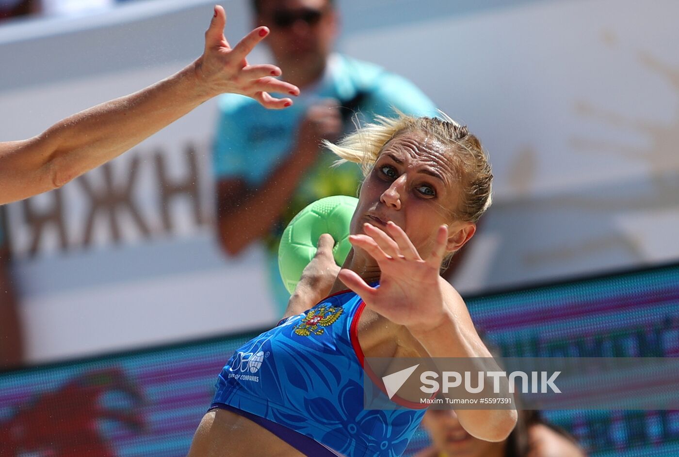 Beach Handball. 2018 World Championships. Day one