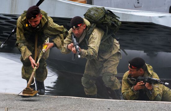 Rehearsal of military sports festival marking Navy Day in Vladivostok