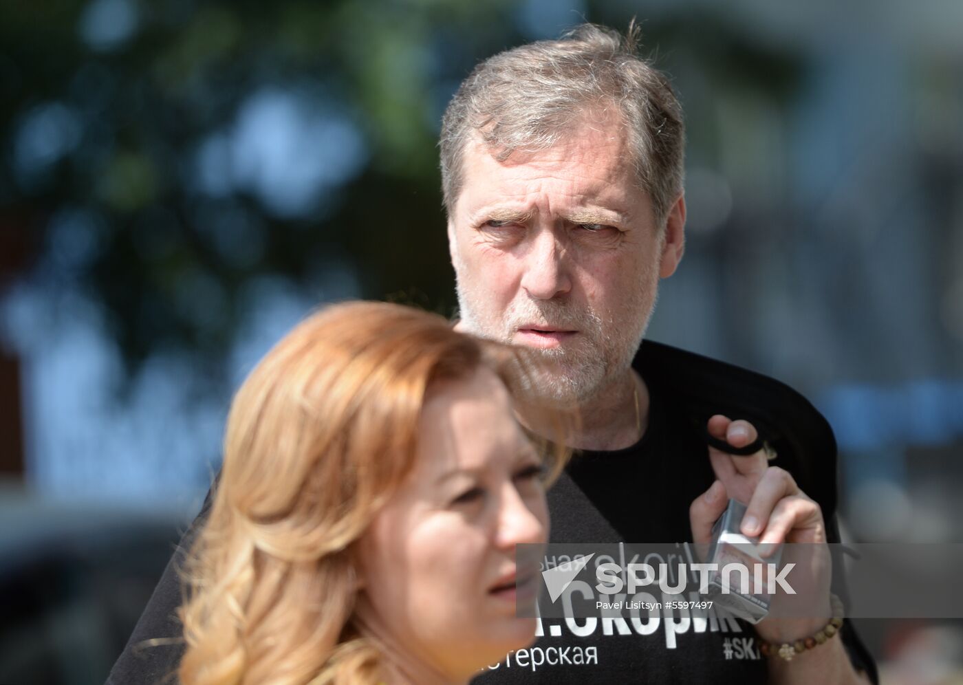 Unveiling of sculpture dedicated to poet Vladimir Vysotsky in Yekaterinburg