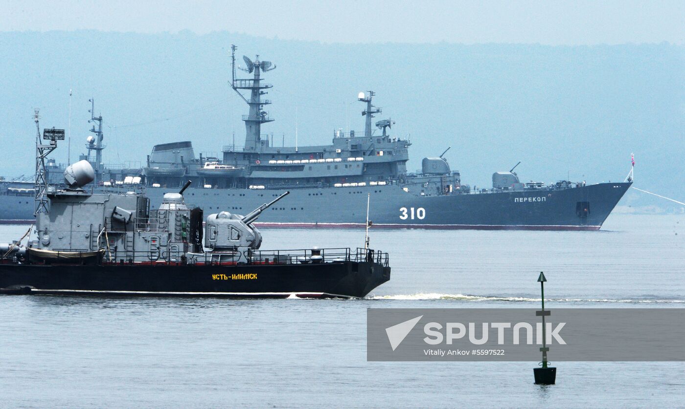 Rehearsal of military sports festival marking Navy Day in Vladivostok