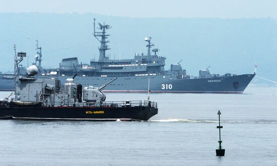 Rehearsal of military sports festival marking Navy Day in Vladivostok