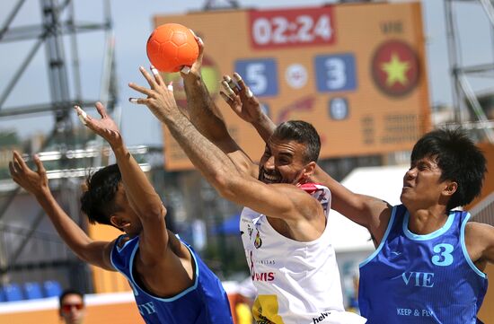 Beach Handball. 2018 World Championships. Day one