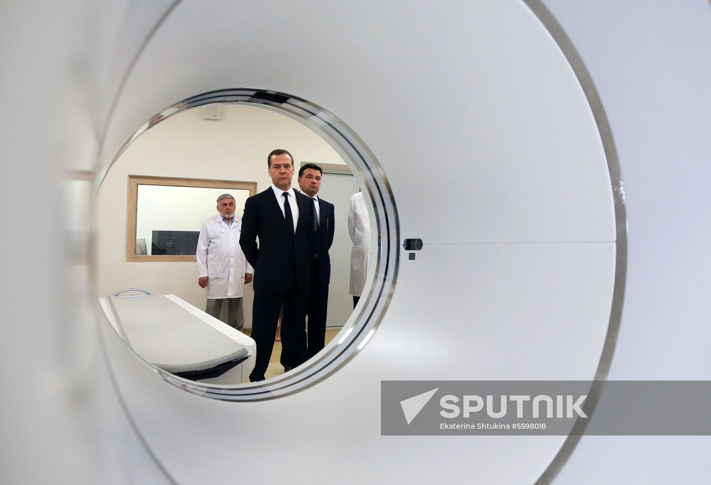 Prime Minister Dmitry Medvedev holds meeting on development of cancer care
