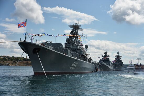 Russian regions stage rehearsals of Navy Day parade