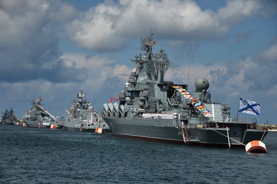 Russian regions stage rehearsals of Navy Day parade