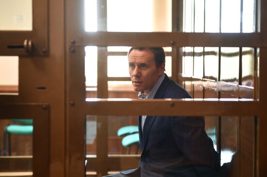 Court announces sentence to ex-deputy internal security chief at Russia's Investigative Committee Alexander Lamonov