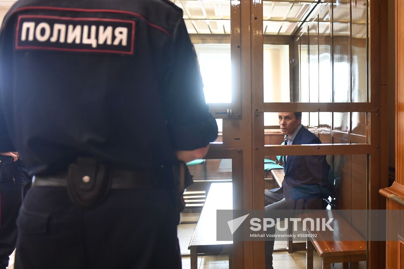Court announces sentence to ex-deputy internal security chief at Russia's Investigative Committee Alexander Lamonov