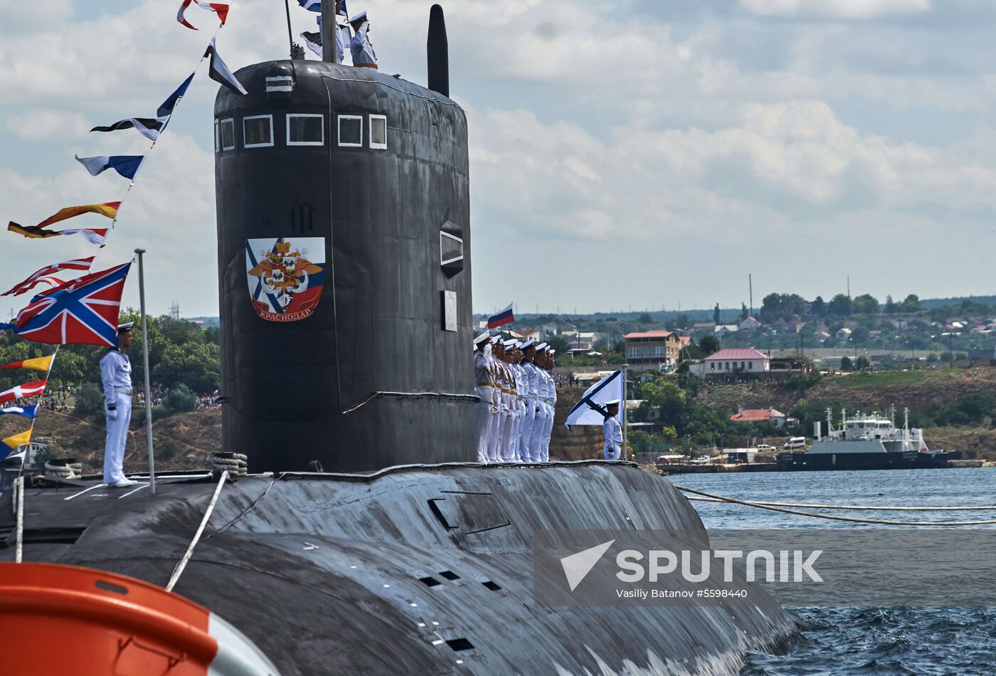 Russian regions stage rehearsals of Navy Day parade