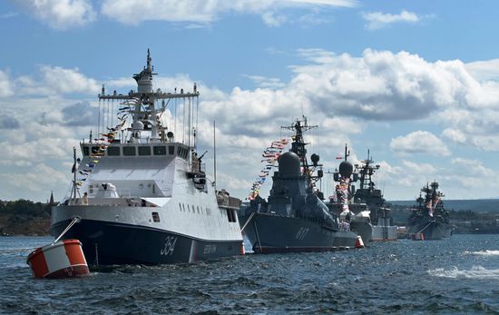 Russian regions stage rehearsals of Navy Day parade