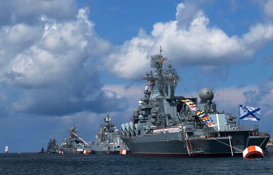 Russian regions stage rehearsals of Navy Day parade