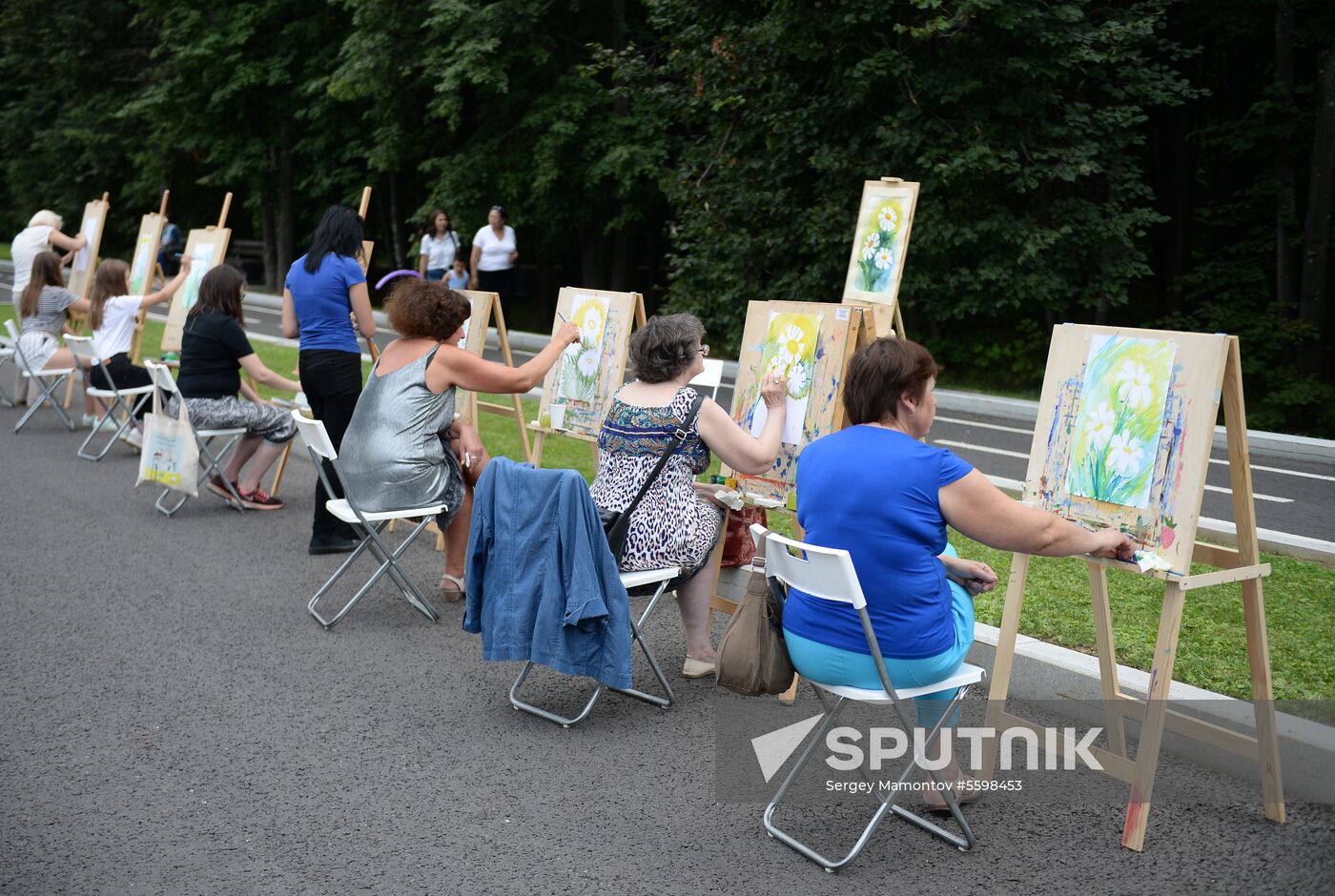 "Being together is such a lot of happiness" festival