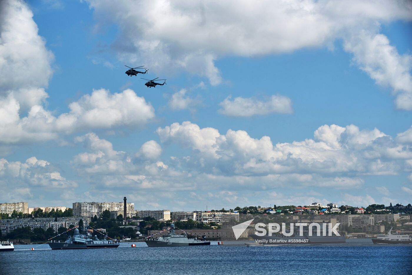 Russian regions stage rehearsals of Navy Day parade