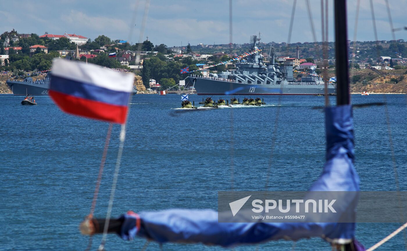 Russian regions stage rehearsals of Navy Day parade