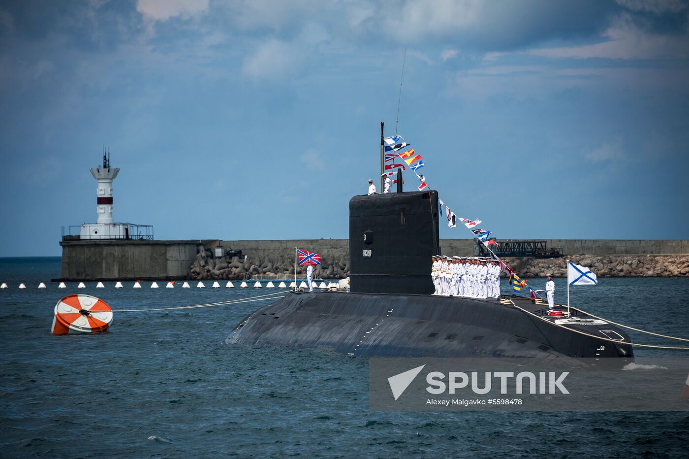 Russian regions stage rehearsals of Navy Day parade