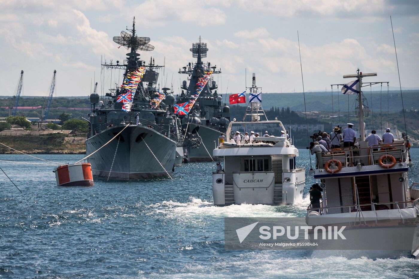 Russian regions stage rehearsals of Navy Day parade