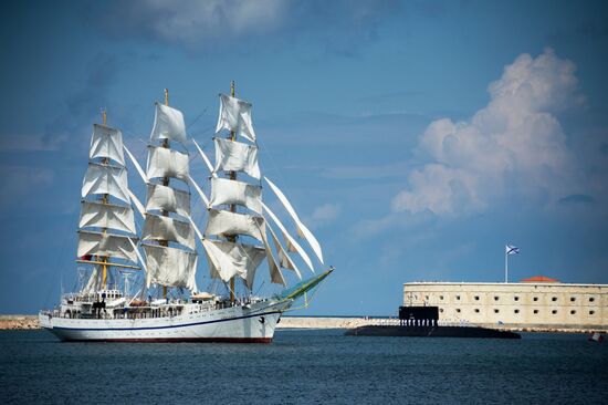 Russian regions stage rehearsals of Navy Day parade