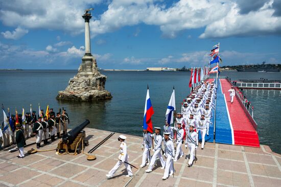 Russian regions stage rehearsals of Navy Day parade