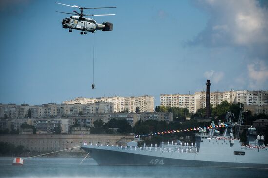 Russian regions stage rehearsals of Navy Day parade