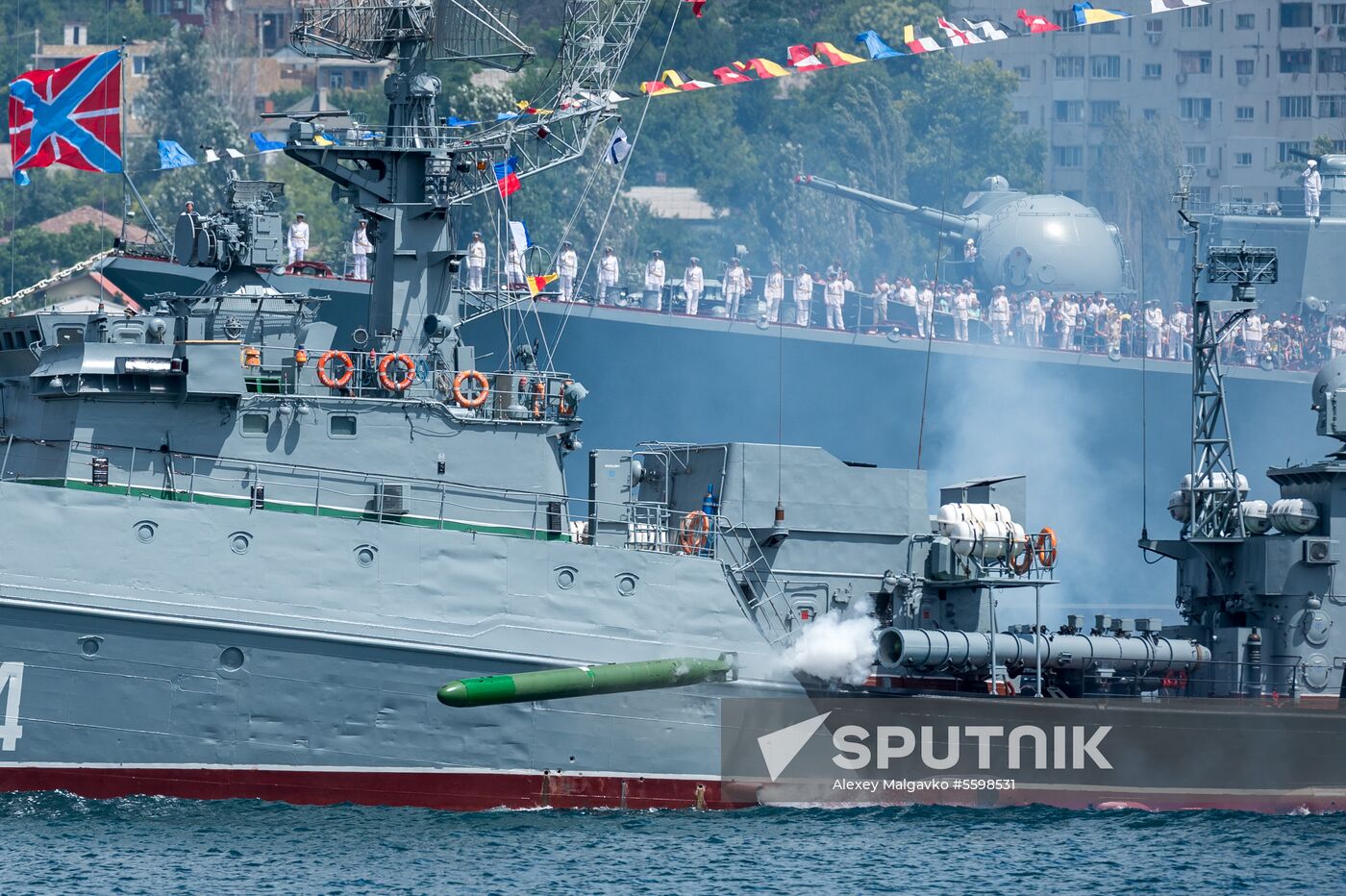 Russian regions stage rehearsals of Navy Day parade